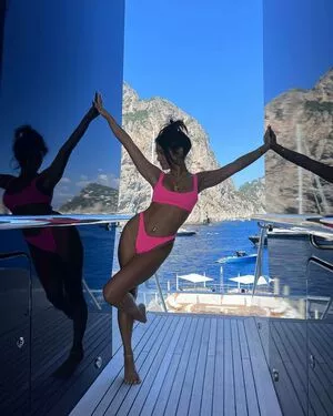 Vanessa Hudgens OnlyFans Leaked Free Thumbnail Picture - #1cgftOjvfF