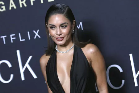 Vanessa Hudgens OnlyFans Leaked Free Thumbnail Picture - #5RFBw881gV