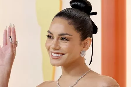 Vanessa Hudgens OnlyFans Leaked Free Thumbnail Picture - #6MoFZ4Etum