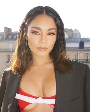 Vanessa Hudgens OnlyFans Leaked Free Thumbnail Picture - #6eb2phHeDe