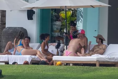 Vanessa Hudgens OnlyFans Leaked Free Thumbnail Picture - #9szeh73Gco