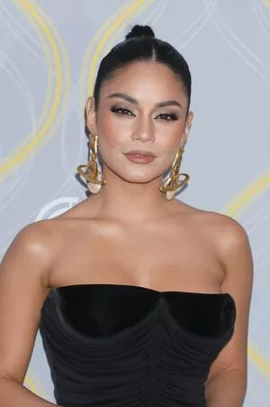 Vanessa Hudgens OnlyFans Leaked Free Thumbnail Picture - #CqqTGC02dW