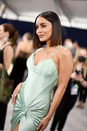 Vanessa Hudgens OnlyFans Leaked Free Thumbnail Picture - #FYpREpnuxF