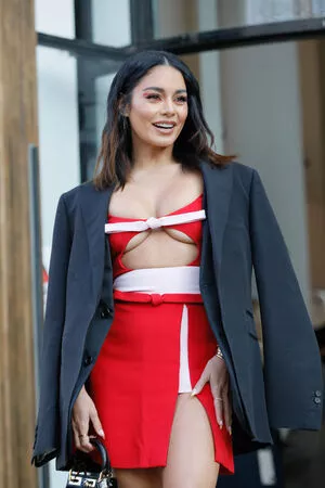 Vanessa Hudgens OnlyFans Leaked Free Thumbnail Picture - #FlslYhs5rR