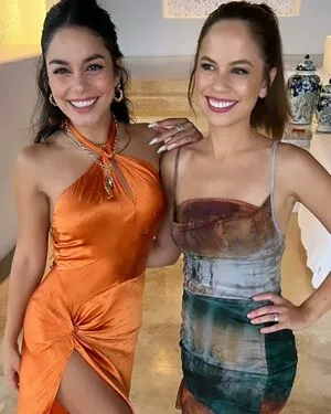 Vanessa Hudgens OnlyFans Leaked Free Thumbnail Picture - #HYH3smegpf