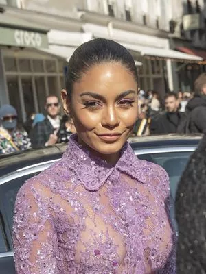 Vanessa Hudgens OnlyFans Leaked Free Thumbnail Picture - #J3sM7l42vN