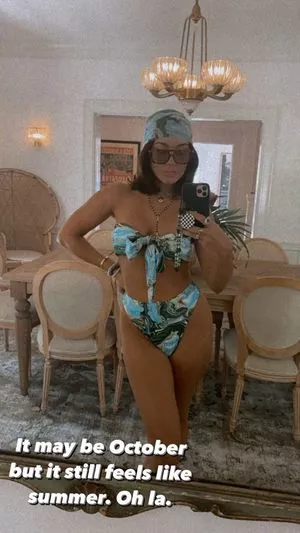 Vanessa Hudgens OnlyFans Leaked Free Thumbnail Picture - #KfhspxCeIo