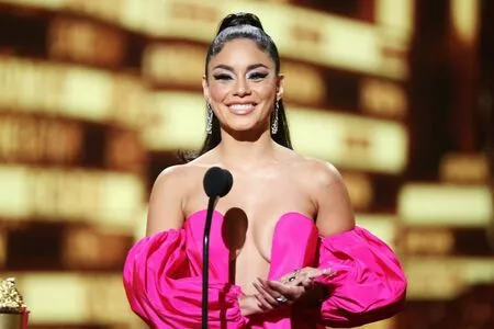Vanessa Hudgens OnlyFans Leaked Free Thumbnail Picture - #PJN7NH3kjb