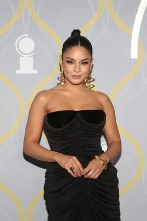 Vanessa Hudgens OnlyFans Leaked Free Thumbnail Picture - #PqVygi7b4D