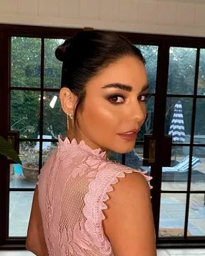 Vanessa Hudgens OnlyFans Leaked Free Thumbnail Picture - #Qgo77WZLEO