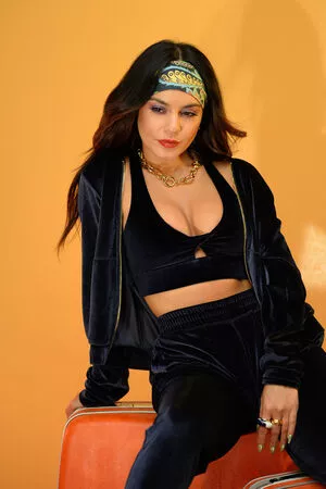 Vanessa Hudgens OnlyFans Leaked Free Thumbnail Picture - #RxAoslhEXa