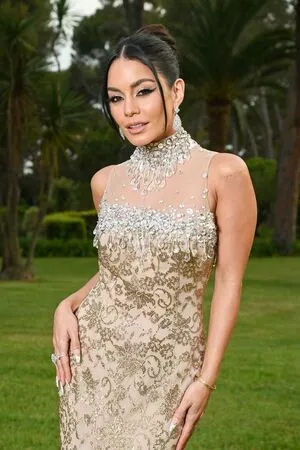 Vanessa Hudgens OnlyFans Leaked Free Thumbnail Picture - #S1svIYHvSK