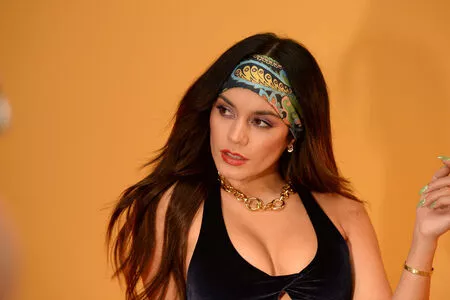 Vanessa Hudgens OnlyFans Leaked Free Thumbnail Picture - #URsEm3J4DF