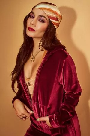 Vanessa Hudgens OnlyFans Leaked Free Thumbnail Picture - #XRFtN6R2NO