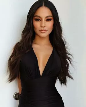 Vanessa Hudgens OnlyFans Leaked Free Thumbnail Picture - #YXSYALlYbe