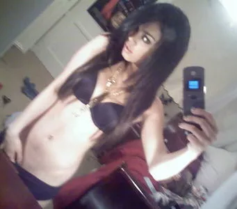 Vanessa Hudgens OnlyFans Leaked Free Thumbnail Picture - #aBnrrrB0Tc