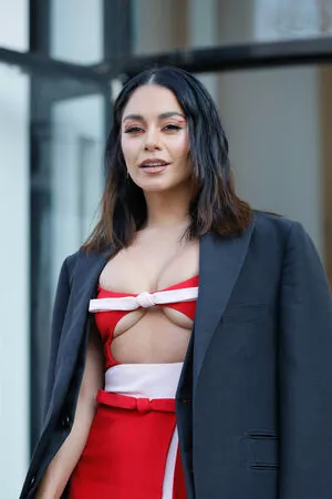 Vanessa Hudgens OnlyFans Leaked Free Thumbnail Picture - #aT0BEmfs5v