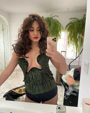 Vanessa Hudgens OnlyFans Leaked Free Thumbnail Picture - #cWoHxhG3ce