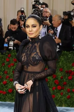 Vanessa Hudgens OnlyFans Leaked Free Thumbnail Picture - #dELHuN1ecN