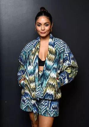 Vanessa Hudgens OnlyFans Leaked Free Thumbnail Picture - #dNS00PHA5N