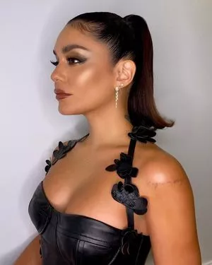 Vanessa Hudgens OnlyFans Leaked Free Thumbnail Picture - #de9OJceYJ9