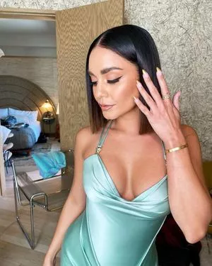 Vanessa Hudgens OnlyFans Leaked Free Thumbnail Picture - #ev57Tdt3YE