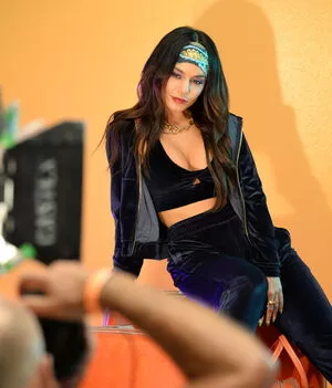 Vanessa Hudgens OnlyFans Leaked Free Thumbnail Picture - #fWtqNsHn37