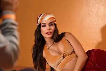 Vanessa Hudgens OnlyFans Leaked Free Thumbnail Picture - #fuEfO8h0R2