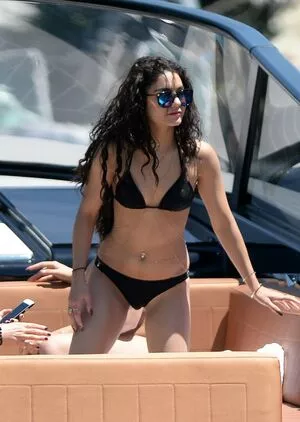 Vanessa Hudgens OnlyFans Leaked Free Thumbnail Picture - #iFqnI27w3M
