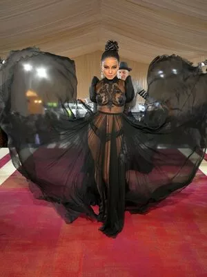 Vanessa Hudgens OnlyFans Leaked Free Thumbnail Picture - #koqx7ZlPt9