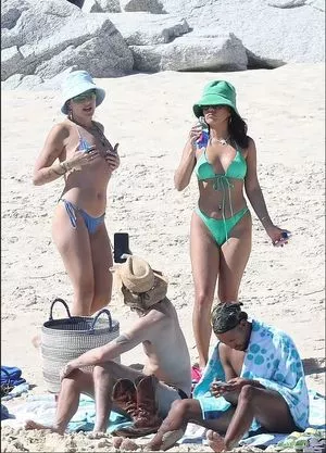 Vanessa Hudgens OnlyFans Leaked Free Thumbnail Picture - #l1kERkVOEM