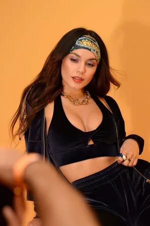 Vanessa Hudgens OnlyFans Leaked Free Thumbnail Picture - #nTHRR4kIii
