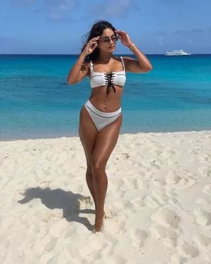 Vanessa Hudgens OnlyFans Leaked Free Thumbnail Picture - #ra7FqqXfC8