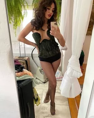 Vanessa Hudgens OnlyFans Leaked Free Thumbnail Picture - #sxDBj7mM8h