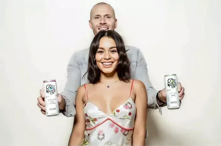 Vanessa Hudgens OnlyFans Leaked Free Thumbnail Picture - #t1ukiXJCYk
