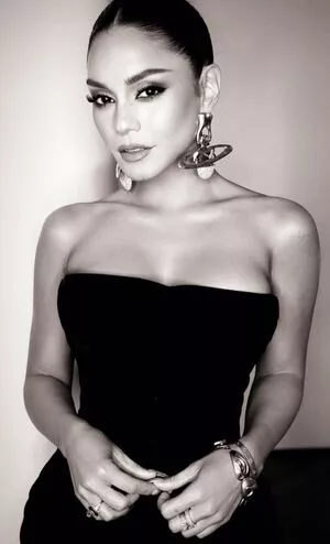 Vanessa Hudgens OnlyFans Leaked Free Thumbnail Picture - #vovgd5iEOI