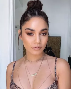Vanessa Hudgens OnlyFans Leaked Free Thumbnail Picture - #vwncBO4Par