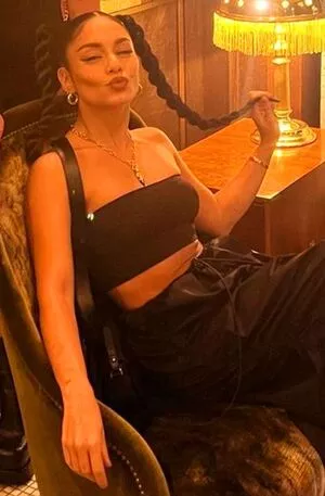 Vanessa Hudgens OnlyFans Leaked Free Thumbnail Picture - #vzgFYfq6v7