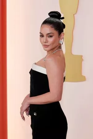 Vanessa Hudgens OnlyFans Leaked Free Thumbnail Picture - #wbDsRMoeKa