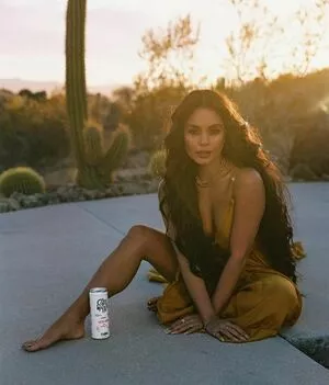 Vanessa Hudgens OnlyFans Leaked Free Thumbnail Picture - #wmAt2iydzX