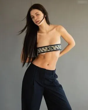 Vanessa Kunz OnlyFans Leaked Free Thumbnail Picture - #izLDIzEXV4