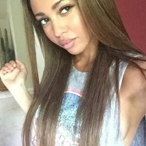 Vanessa Morgan OnlyFans Leaked Free Thumbnail Picture - #2Y7Gl3V3R3