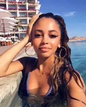 Vanessa Morgan OnlyFans Leaked Free Thumbnail Picture - #OmlzSWivJj