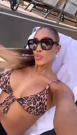 Vanessa Nwattu OnlyFans Leaked Free Thumbnail Picture - #22fLZwnTE3