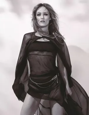 Vanessa Paradis OnlyFans Leaked Free Thumbnail Picture - #djaEEMpws1