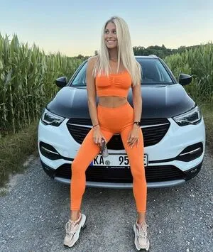 Vanessa Schmitt OnlyFans Leaked Free Thumbnail Picture - #DzanJLq97T