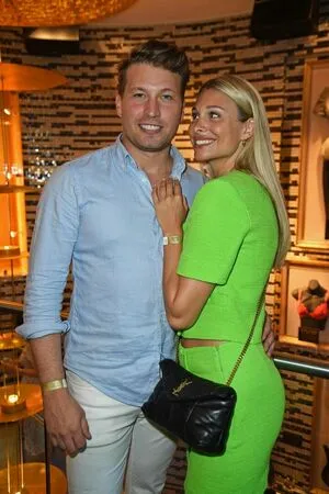 Vanessa Schmitt OnlyFans Leaked Free Thumbnail Picture - #YM3c6HFN8O