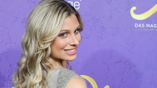 Vanessa Schmitt OnlyFans Leaked Free Thumbnail Picture - #v8m6qQ5j5q