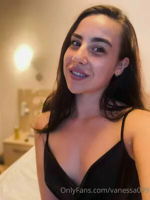 Vanessa099 OnlyFans Leaked Free Thumbnail Picture - #2br06SL0YT