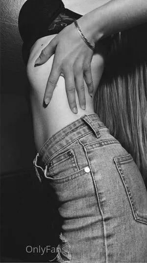 Vanessa2255 OnlyFans Leaked Free Thumbnail Picture - #BxTBLN8O1H